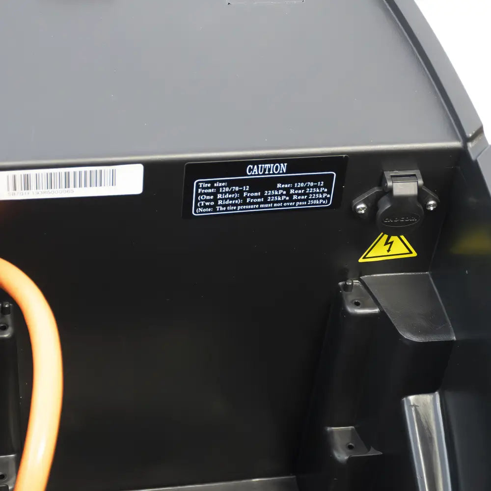 Scuter Electric Rotakt Cleopatra Motor Bosch Autonomie 55 km Viteza Maxima 25 km/h putere 3KW acumulator litiu-ion 60V/26Ah, Timp Incarcare 6-8 ore