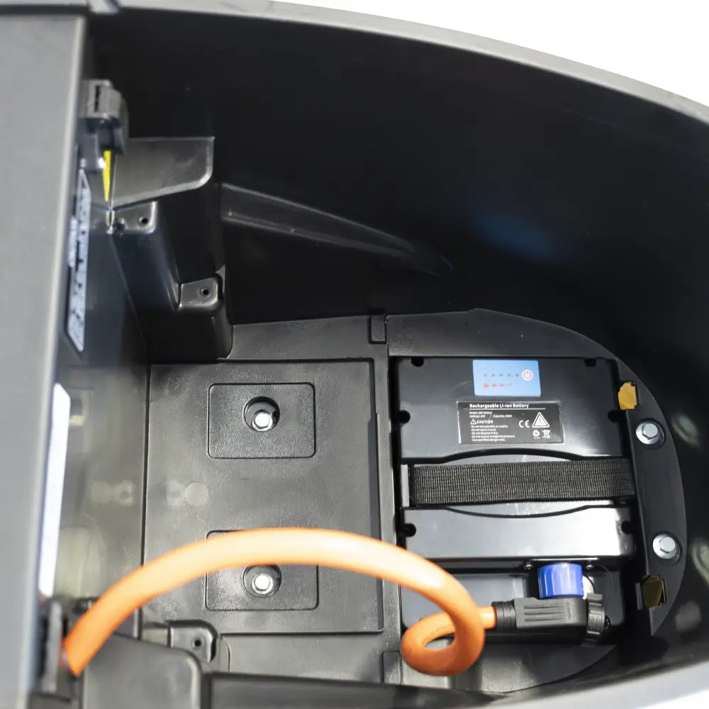 Scuter Electric Rotakt Cleopatra Motor Bosch Autonomie 55 km Viteza Maxima 25 km/h putere 3KW acumulator litiu-ion 60V/26Ah, Timp Incarcare 6-8 ore