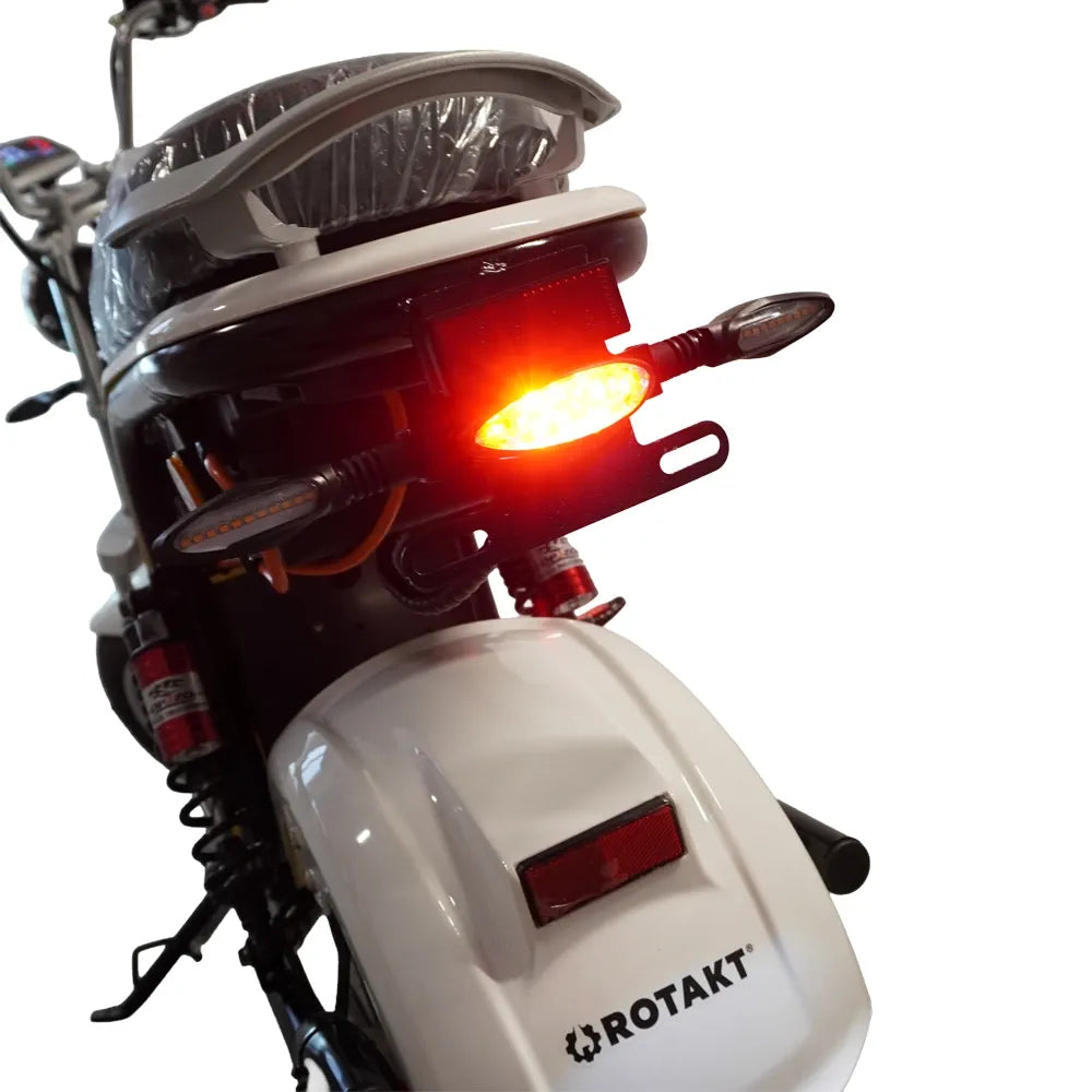 Rotakt Cruiser – Scuter Electric 1500W, 2 Locuri, 25 km/h - Alb