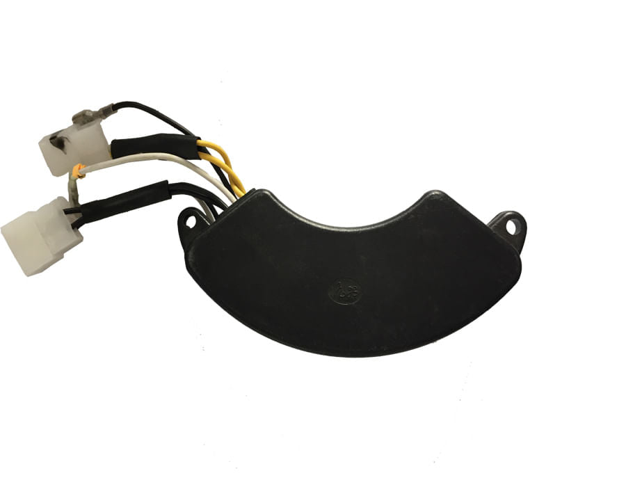 AVR - 5kw - 450V-680F - semiluna plastic - trifazic