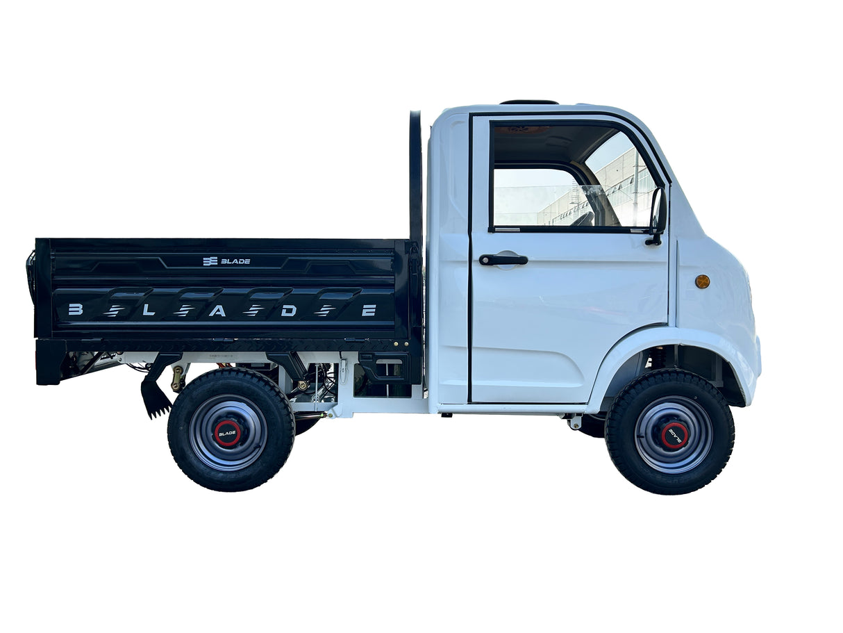 Masina Pickup Cargo electric fara permis BLADE - CARGO PRO 12, 3000W, 25 km/h, 72V 100Ah, 800 kg sarcina, autonomie 100 km, alb-negru