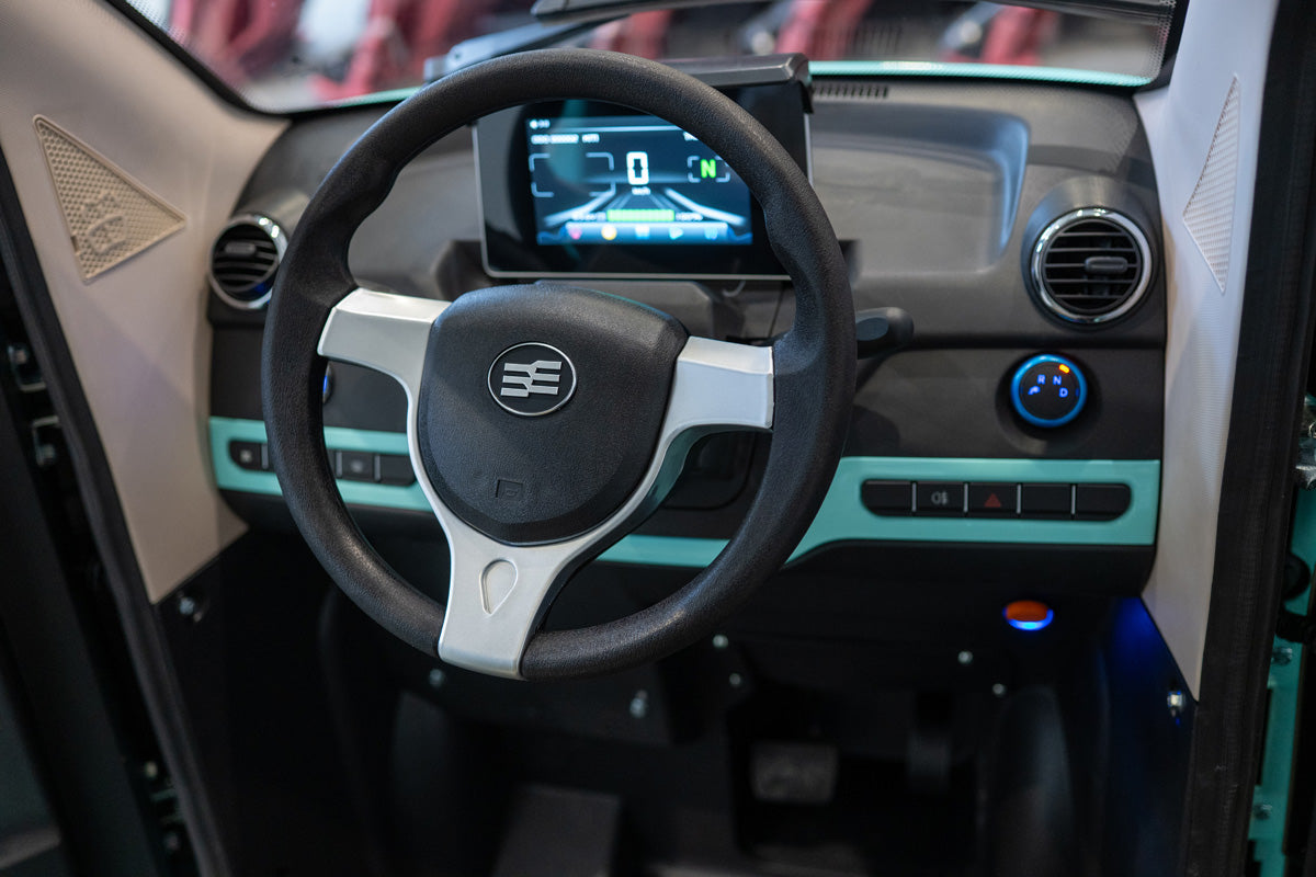 Masina Electrica BLADE CITY Plus 1500W, 25 km/h, autonomie 100 km, Verde-Alb