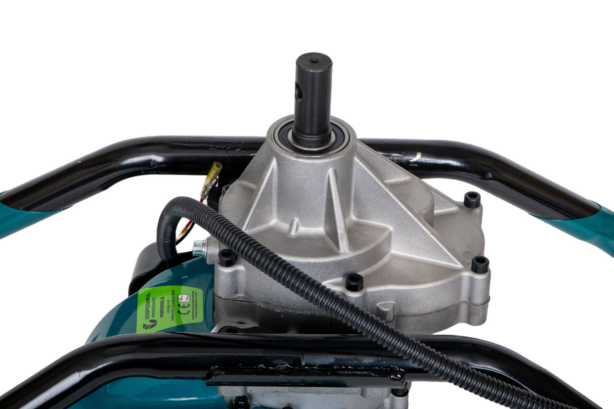 Motoburghiu foreza de pamant Gospodarul Profesionist ED520 - 3 CP, 3 burghie incluse (100,150,200mm) + 3 sticle ulei 0.5l