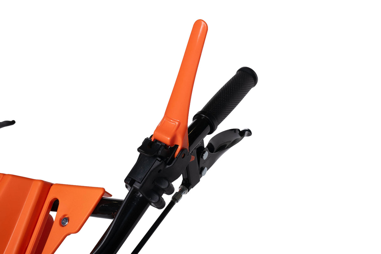 Motocultor Wolfson Imperio 8001, 8 CP, cu far si accesorii : plug, rarita, roti de transport 6.5X8, roti metalice, prasitoare