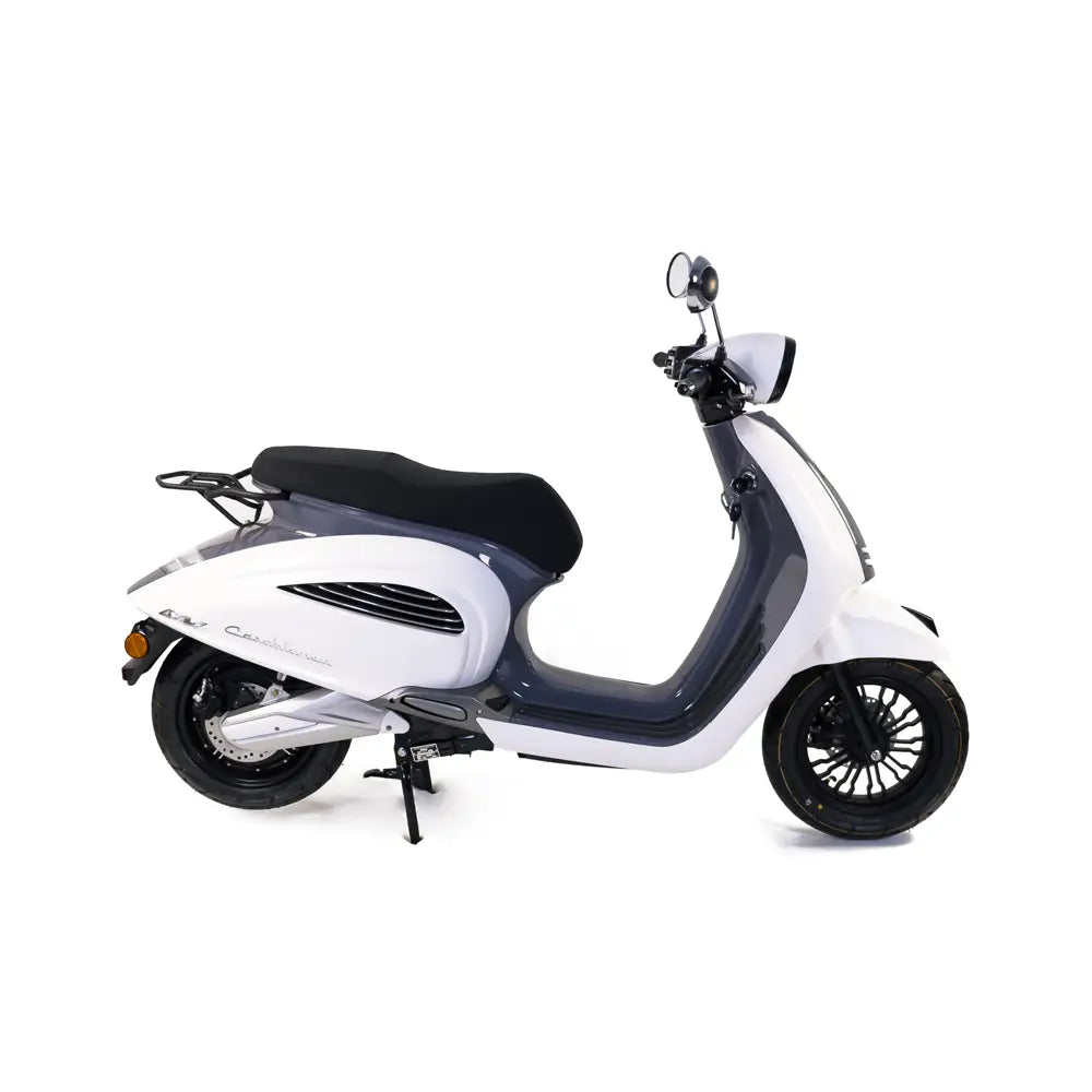 Scuter Electric Rotakt Casablanca Motor Bosch 3000w 25km/h Autonomie 55 km Baterie Litiu-ion 60V 26Ah, Timp încărcare 6-8h
