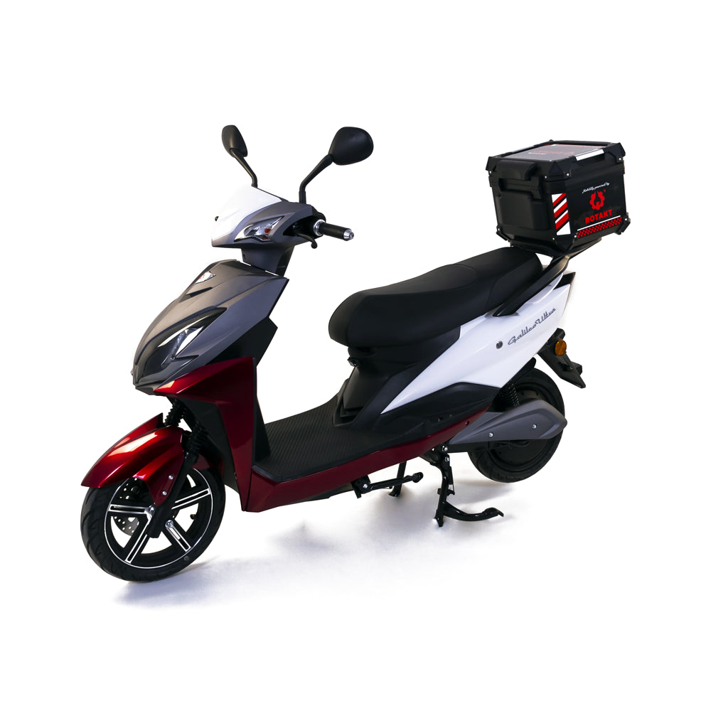 Scuter Rotakt Galileo Ultra, Viteză maximă 45Km/h, Autonomie 45Km, Putere 2400W, Acumulatori 72V / 30Ah, Timp de încărcare 6-8h, KeyLess Go, USB, NFC/Bluetooth
