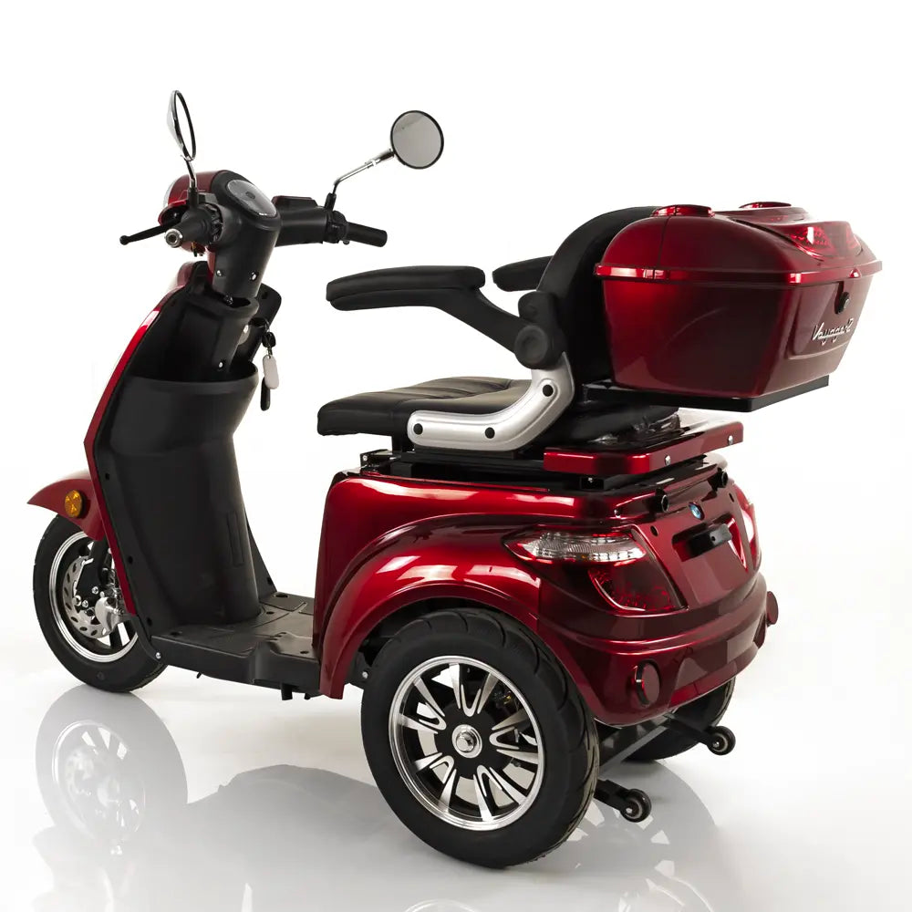 Triciclu Electric Rotakt Voyager 2 Motor 1000W 25 km/h Autonomie de pana la 41 km Baterie plumb-acid 60V 20Ah Greutate maxima 251 kg Fara permis