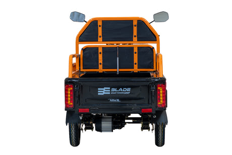 Triciclu Cargo electric BLADE Active R6 1300W, 25 km/h, autonomie pana la 50 km, baterie plumb-acid 72 V/20 Ah, capacitate maxima 500 kg, fara permis, culoare negru-portocaliu