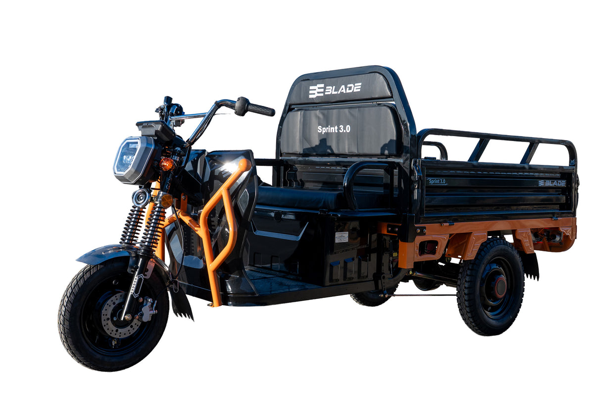 Triciclu Cargo electric BLADE Sprint 3.0 - 2000W, 25 km/h, autonomie pana la 70 km, baterie plumb-acid 72V 45Ah, capacitate maxima 600 kg, fara permis, culoare negru+portocaliu