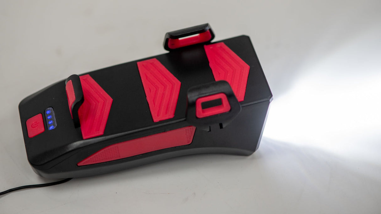 FAR LED PENTRU BICICLETA CU SUPORT PENTRU TELEFON SI CLAXON REINCARCABIL USB