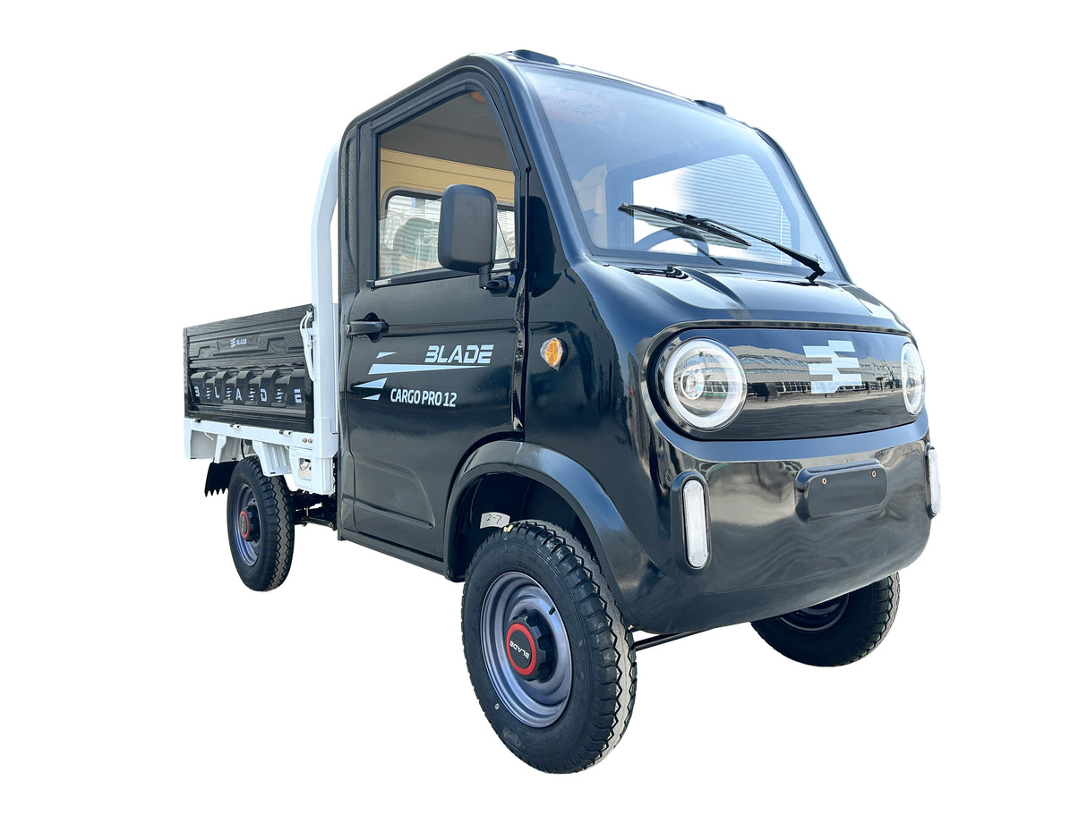 Masina Pickup Cargo electric fara permis BLADE - CARGO PRO 12, 3000W, 25 km/h, 72V 100Ah, 800 kg sarcina, autonomie 100 km, negru-alb