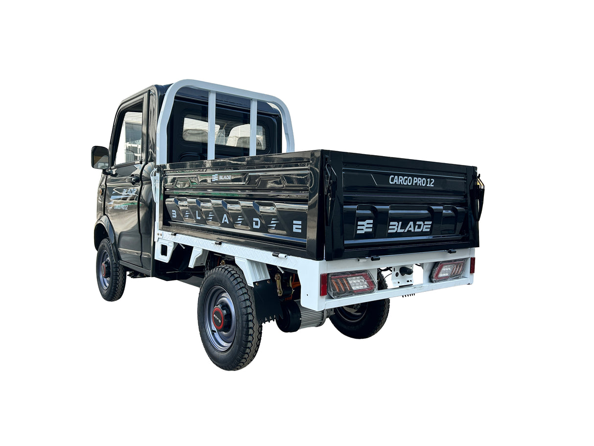 Masina Pickup Cargo electric fara permis BLADE - CARGO PRO 12, 3000W, 25 km/h, 72V 100Ah, 800 kg sarcina, autonomie 100 km, negru-alb