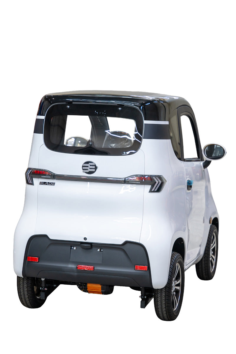 Masina Electrica BLADE CITY Plus 1500W, 25 km/h, autonomie 100 km, Alb-Negru