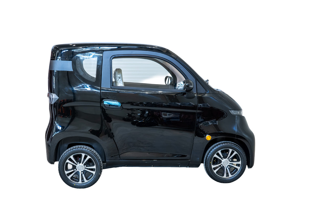 Masina Electrica BLADE CITY Plus 1500W, 25 km/h, autonomie 100 km, Negru Lucios