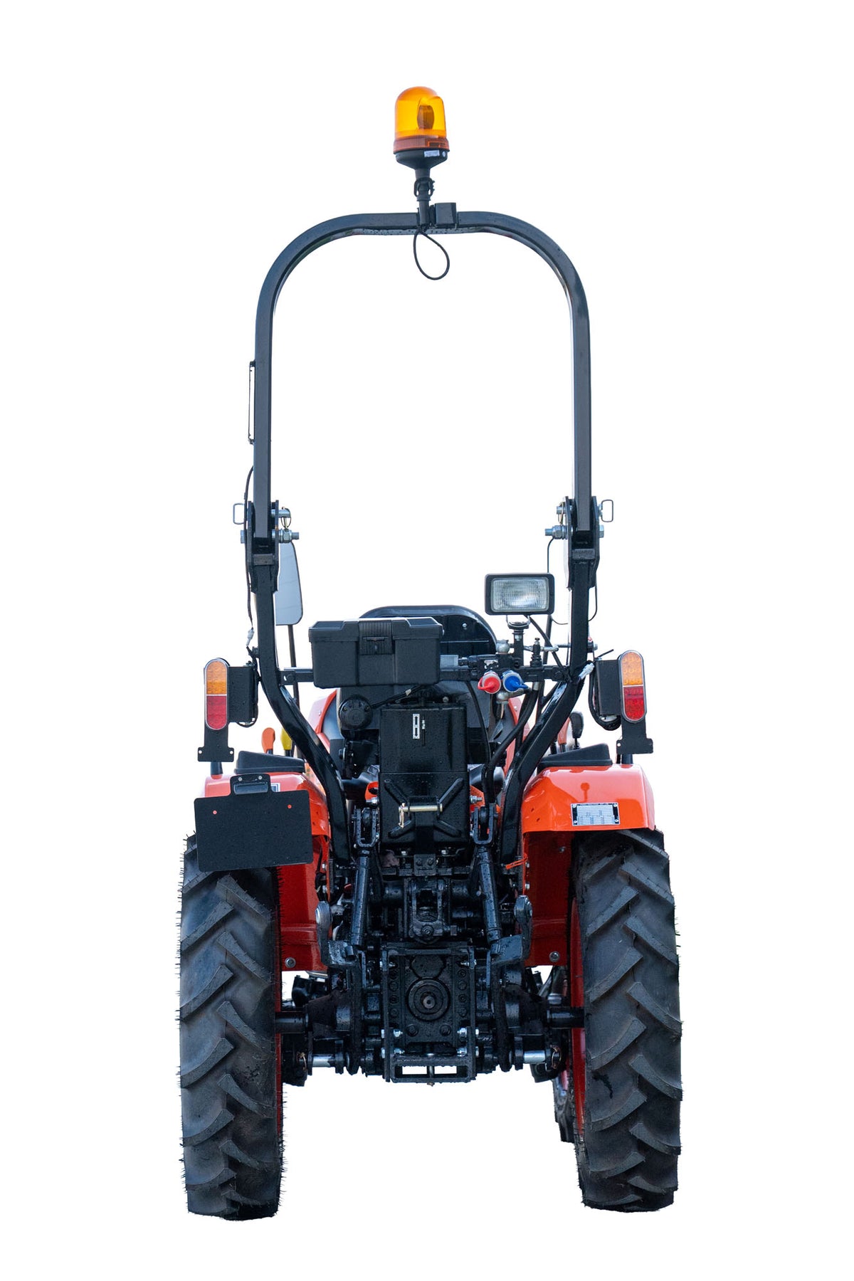 Tractor AVENGER 26 CP, motor Mitsubishi, cu roti agricole
