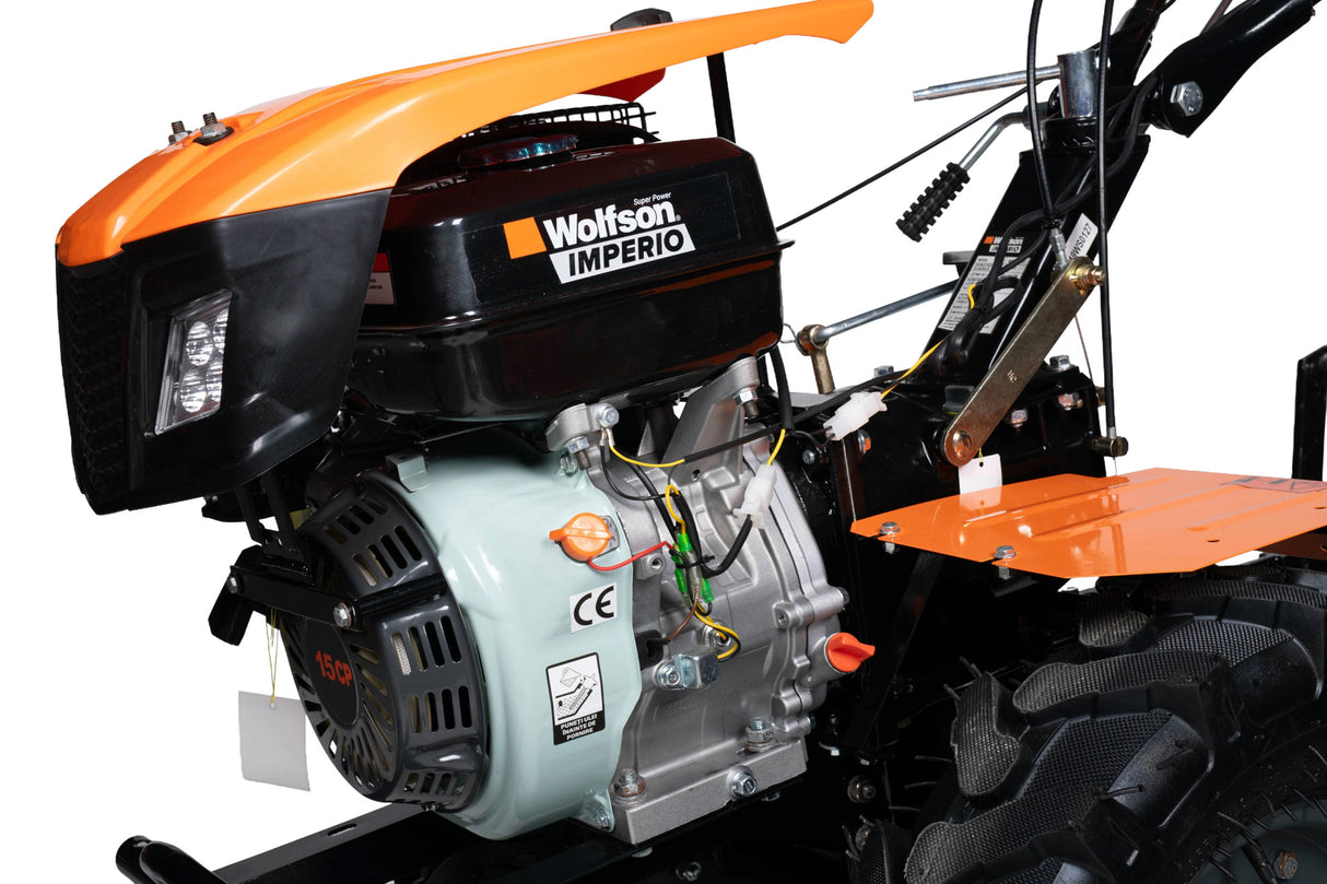 Motocultor pe benzina Wolfson Imperio 15 CP cu far si roti de transport 650x12, latime de lucru 70–140 cm