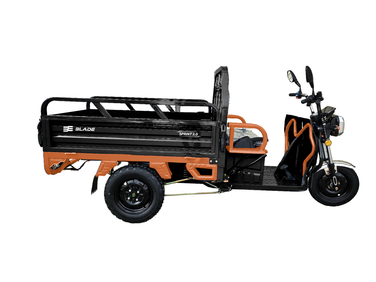 Triciclu Cargo electric BLADE Sprint 3.0 - 2000W, 25 km/h, autonomie pana la 70 km, baterie plumb-acid 72V 45Ah, capacitate maxima 600 kg, fara permis, culoare negru+portocaliu